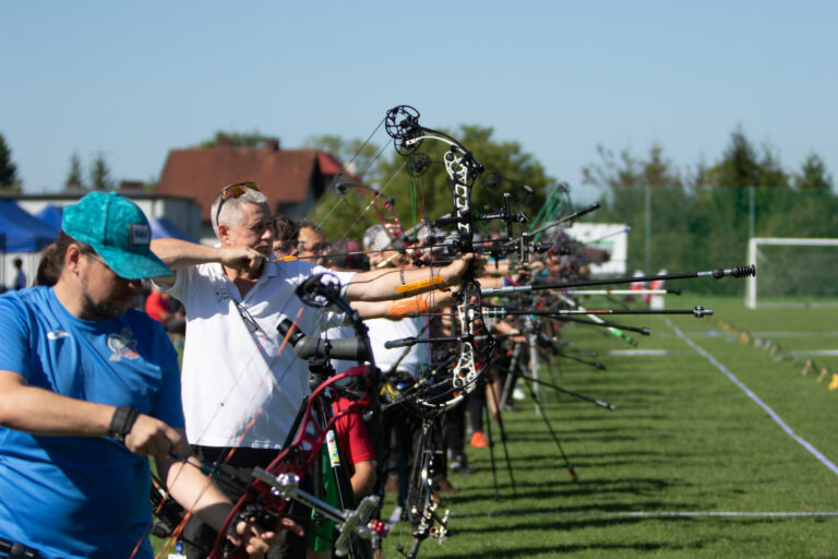 W Goleszowie trwa rywalizacja w ramach Mistrzostw Polski w łucznictwie bloczkowym i barebow￼