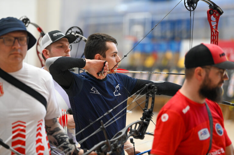 Informacja w sprawie Halowych Mistrzostw Polski Juniorów i Juniorów Młodszych w łukach bloczkowych